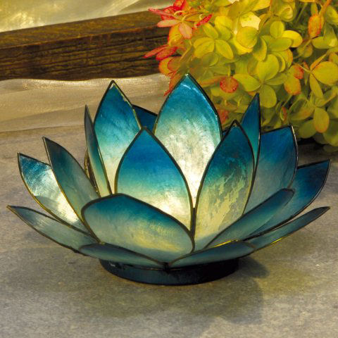 Chakra Lotus Licht aus Capiz, wasserblau, mit Teelicht