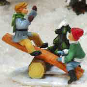 Kinder auf Wippe