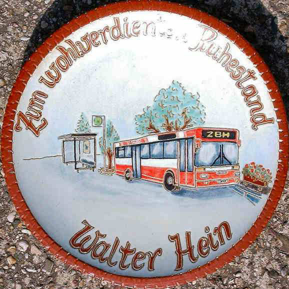 Jubiläumsteller Stadtbus