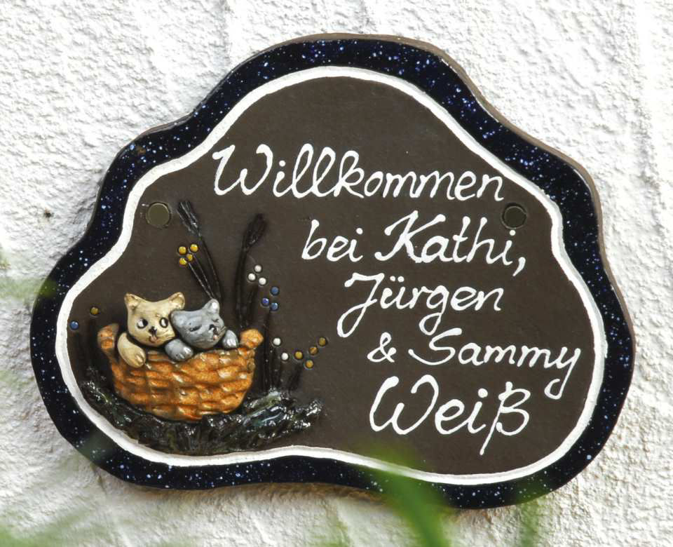 Haustürschild Katzenkinder im Korb
