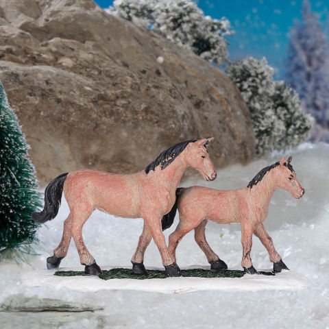 Lichthäuser Miniaturfiguren „Pferdefamilie”