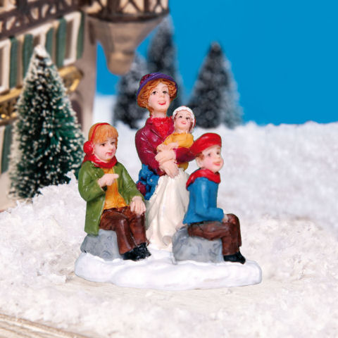 Lichthäuser Miniaturfiguren „Familie im Schnee”