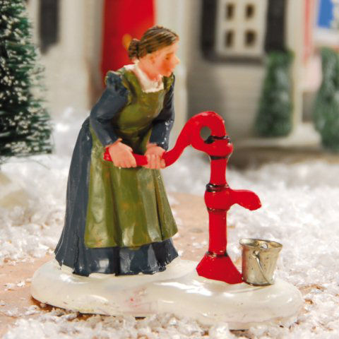 Lichthäuser Miniaturfigur „Frau an der Wasserpumpe”