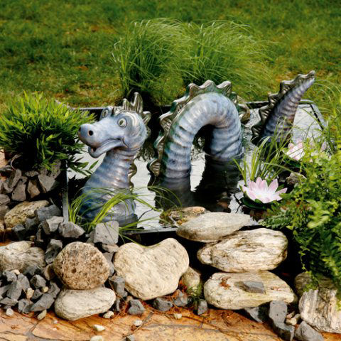 Teichfigur Wasserdrache „Nessie” zur Gartendekoration