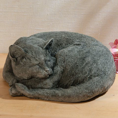Gartenfigur „Katze” aus Steinguss, Tierfigur Gartenskulptur