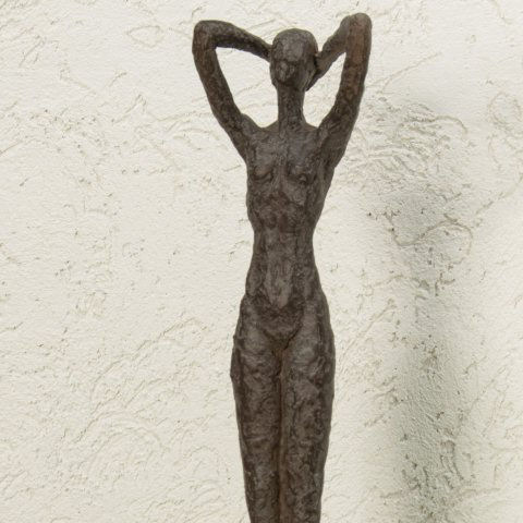 Skulptur „Stehende Frau”, Dekofigur