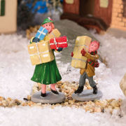 Lichthäuser Miniaturfiguren „Geschenke-Weihnachtseinkauf”