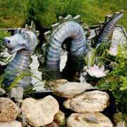 Teichfigur Wasserdrache „Nessie” zur Gartendekoration