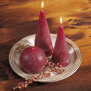 Deko Kerzenlandschaft aus Keramik mit 3 roten Kerzen