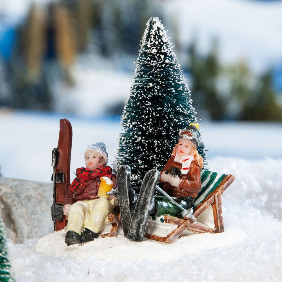 Lichthäuser Miniaturfiguren „Brotzeit im Schnee”