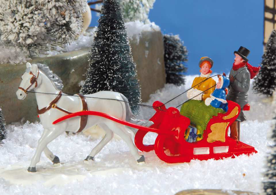 Lichthäuser Miniaturfiguren Set „Schlitten im Schnee”