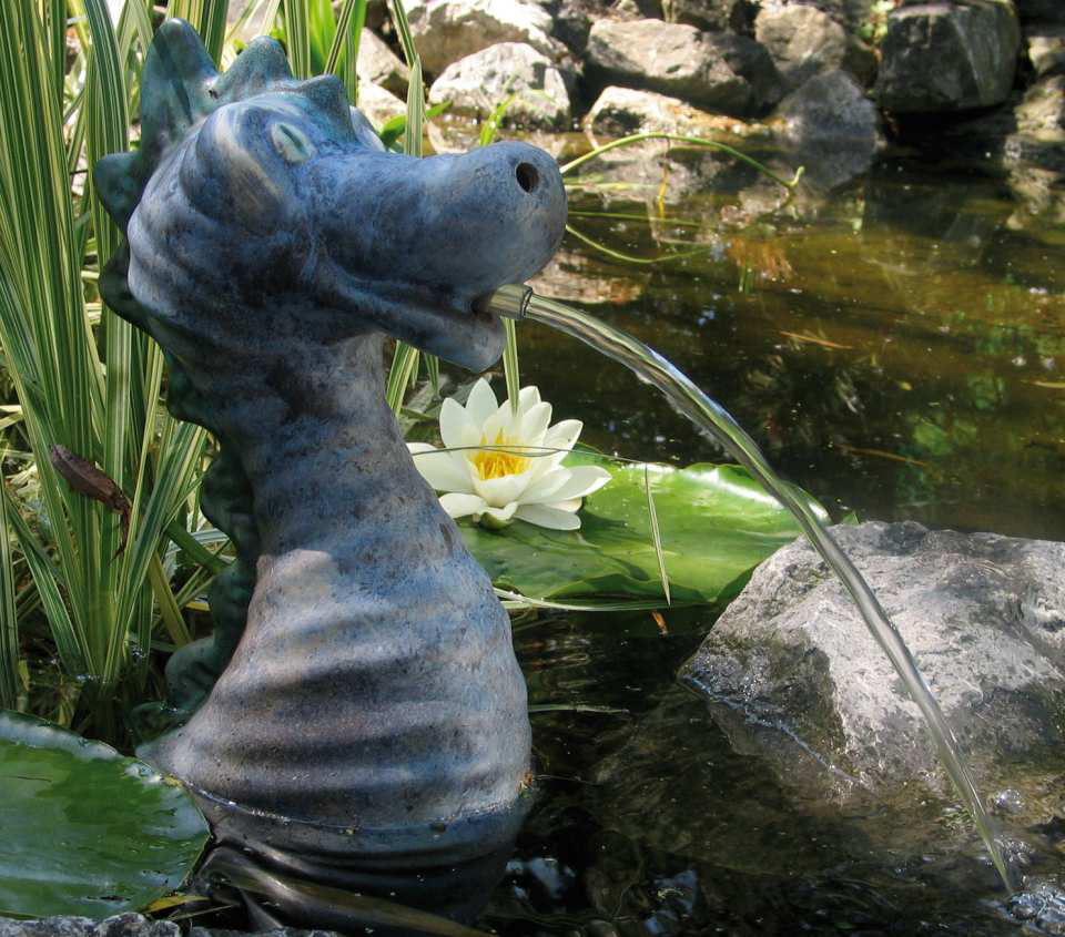 Wasserspeier Drache „Nessie”, Gartendeko Teichfigur