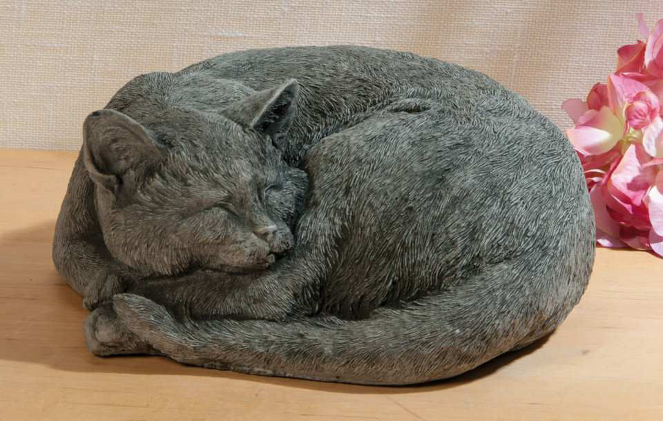 Gartenfigur „Katze” aus Steinguss, Tierfigur Gartenskulptur